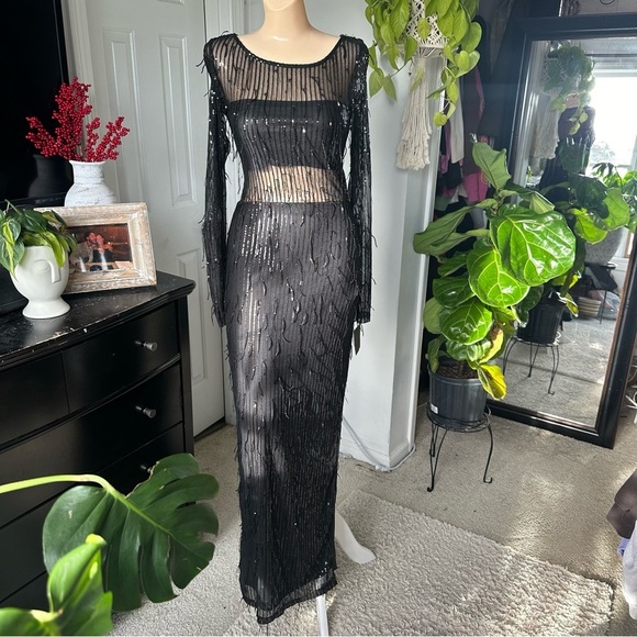 LULU’S SHEER FASCINATION SHEER MESH SEQUIN FRINGE MAXI DRESS - Picture 5 of 16
